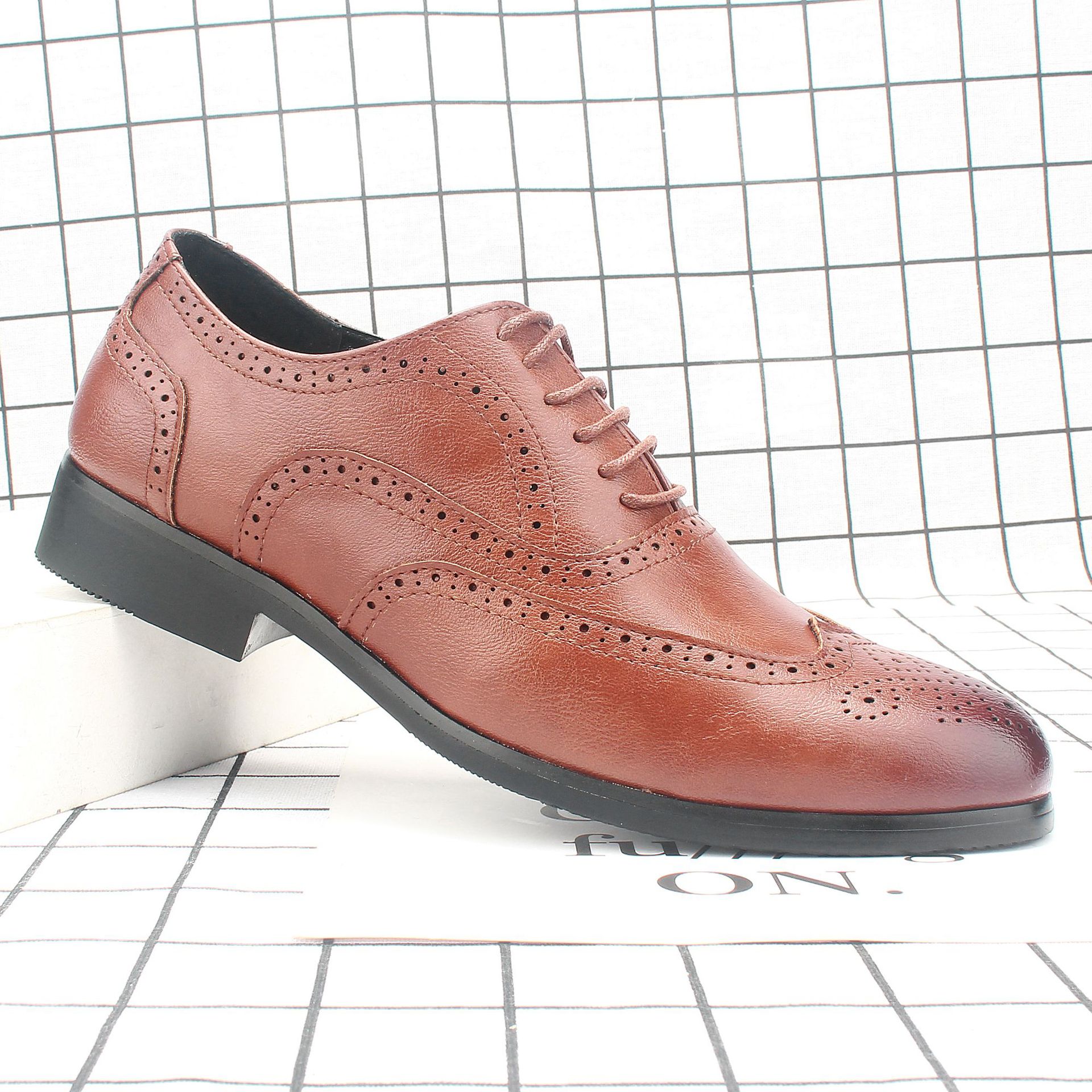 2022�¿���ʿ��������ƤЬӢ�׷�Բͷ��Ь���ļ�����СƤЬ��246