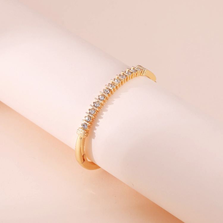 Simple Alloy Geometric Lines Diamonds Bracelets display picture 4