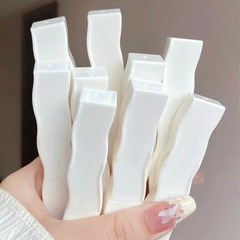 kekemood white feather mirror lipstick is hydrating, moisturizing, whitening, non-fading, non-stick, glass pouty lips