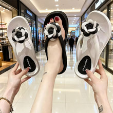 20263新款山茶花人字拖女夏季厚底高跟夹脚凉拖鞋时尚外穿沙滩鞋