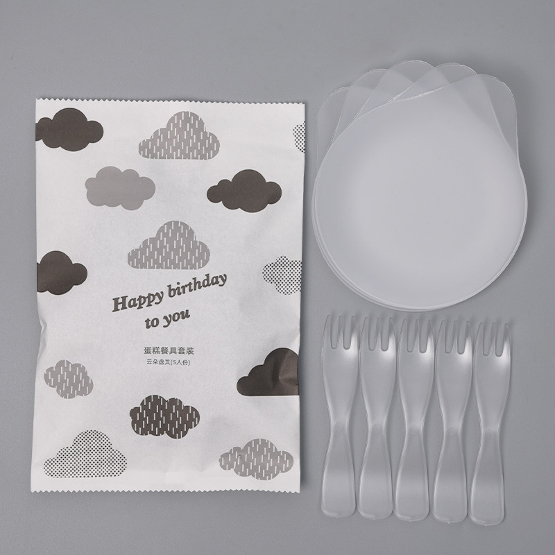 ケーキナイフとフォークの皿セット食器皿雲プレート子供誕生日パーティーバーベキュー結婚使い捨てプラスチック|undefined
