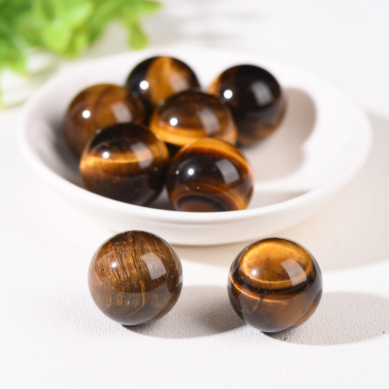 2.5cm天然水晶球小球奇石圆珠矿石圆球摆件原石标本无孔散珠红玛