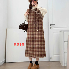 8616新中式格子拼接毛毛背心连衣裙女冬复古宽松中长款裙子