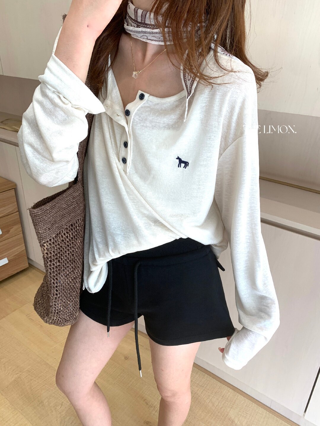 Quần short thể thao nữ cạp cao rút dây dáng suông — màu đen, màu hồng, xám nhạt, màu trắng chi tiết 20