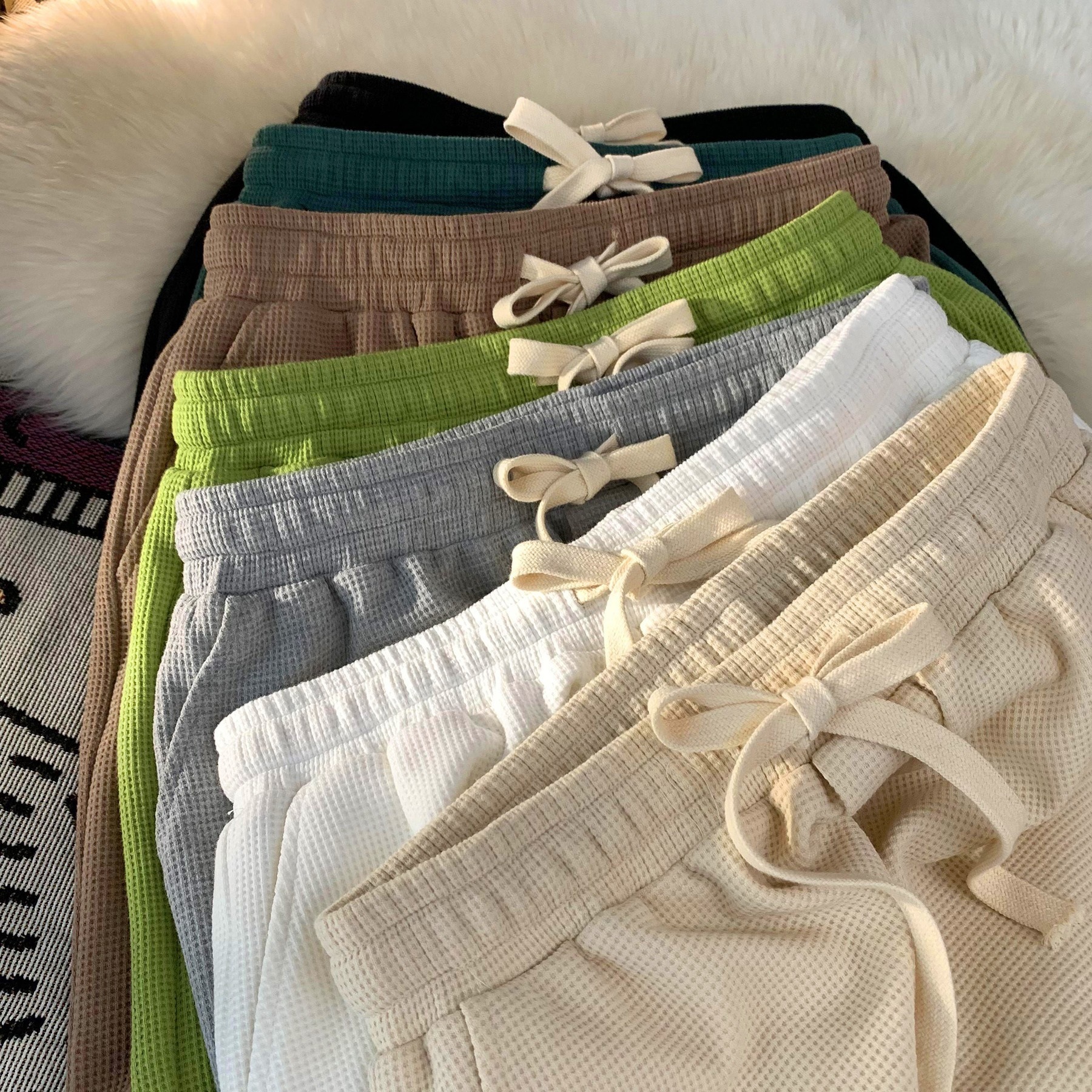 Men's Summer Sports Casual Shorts Loose Plus Size Waffle Five Point Pants New Style_viptrois.com