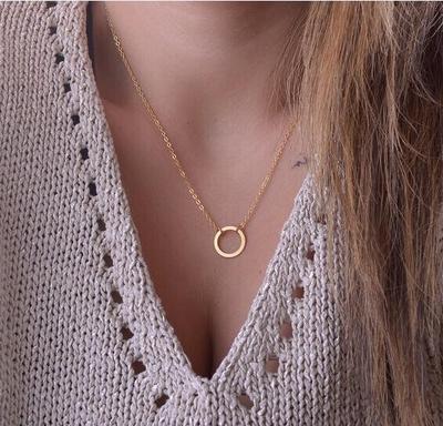 Small circle clavicle chain pendant, simple short versatile necklace for women, fashionable and sweet Japanese and Korean accessories wholesale