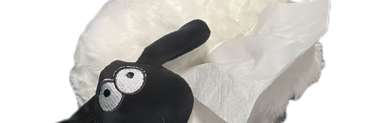 Sean Little Lamb's hanging tissue box is suitable for car use, as an in-car decoration for the armrest box