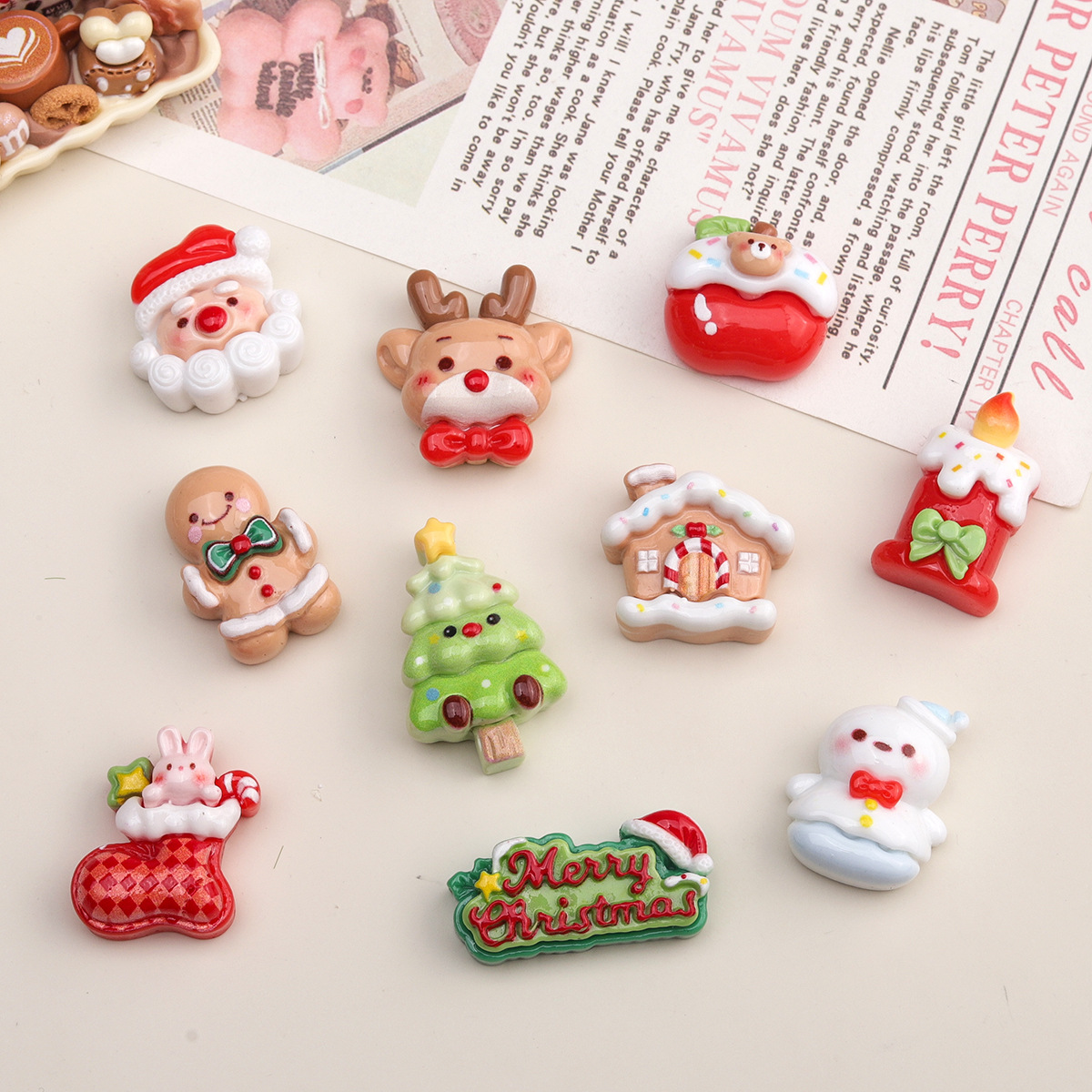 卡通diy树脂配件饰品10款圣诞奶油胶发夹手机壳鞋扣钥匙扣吊坠配