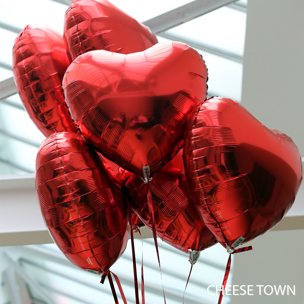 New Heart-Shaped Aluminum Foil Balloons for Birthday Parties, Weddings, and Event Venues, Couple's Holiday Atmosphere Decorations Wholesale