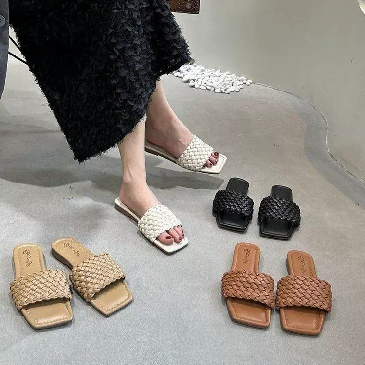 一字拖鞋女2025年夏季外穿平底法式感泰国凉拖女沙滩海边度假