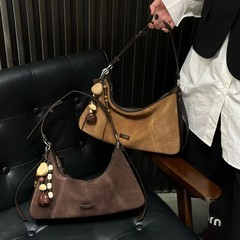 复古磨砂真皮腋下托特包包女2025秋冬新款时尚百搭休闲单肩斜挎包