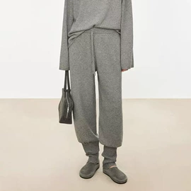 女式羊毛衫;女式针织衫;女式马甲