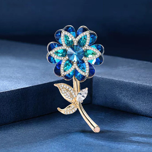New Exquisite Brocade Pin for Women, High-End Chanel-style Hairpin with Unique and Refined Embellishment, Elegant Accessory for a Graceful Look