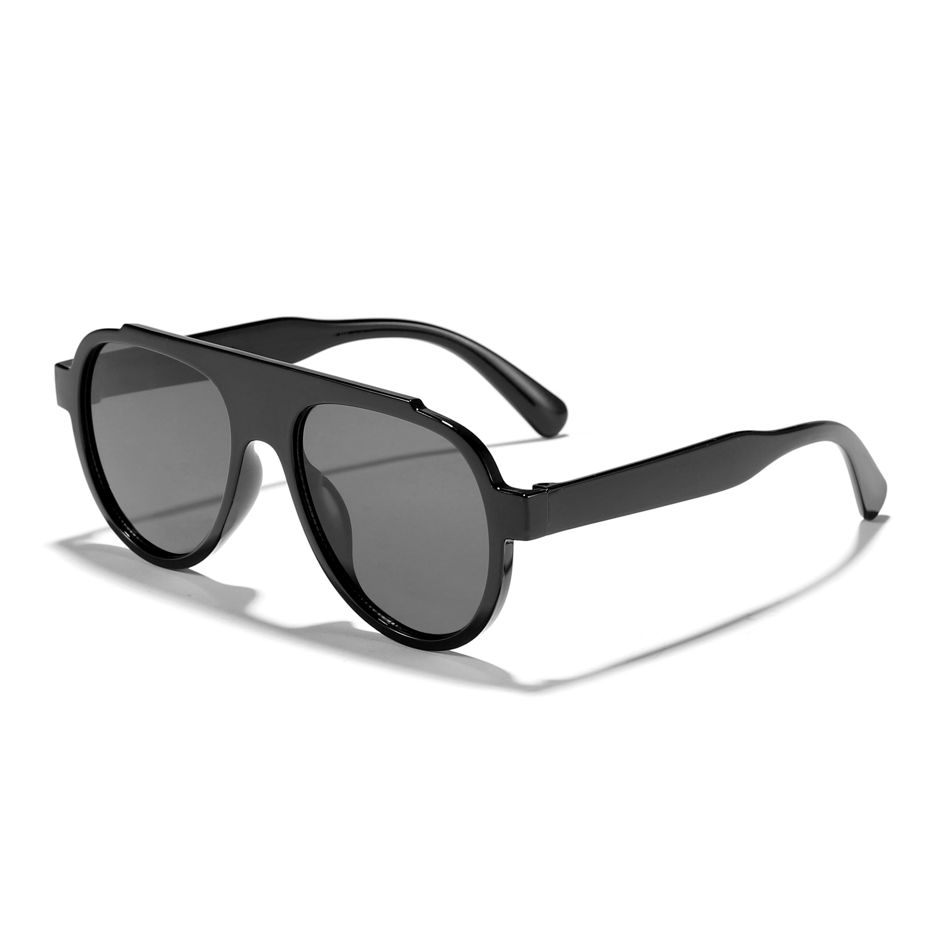 Nuevas gafas de sol de personalidad europeas y americanas, gafas de sol de conducción para hombre, gafas de sol de viento de marco grande anti-ultravioleta