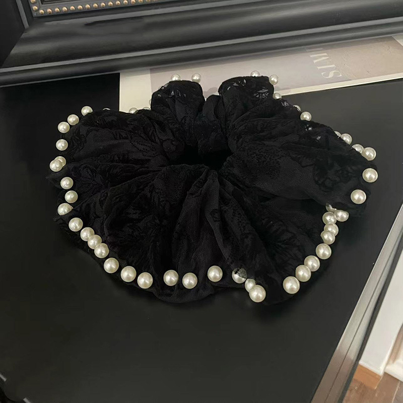 Scrunchie ricamato con fiori perle e fiocco elastico capelli_voghion.com