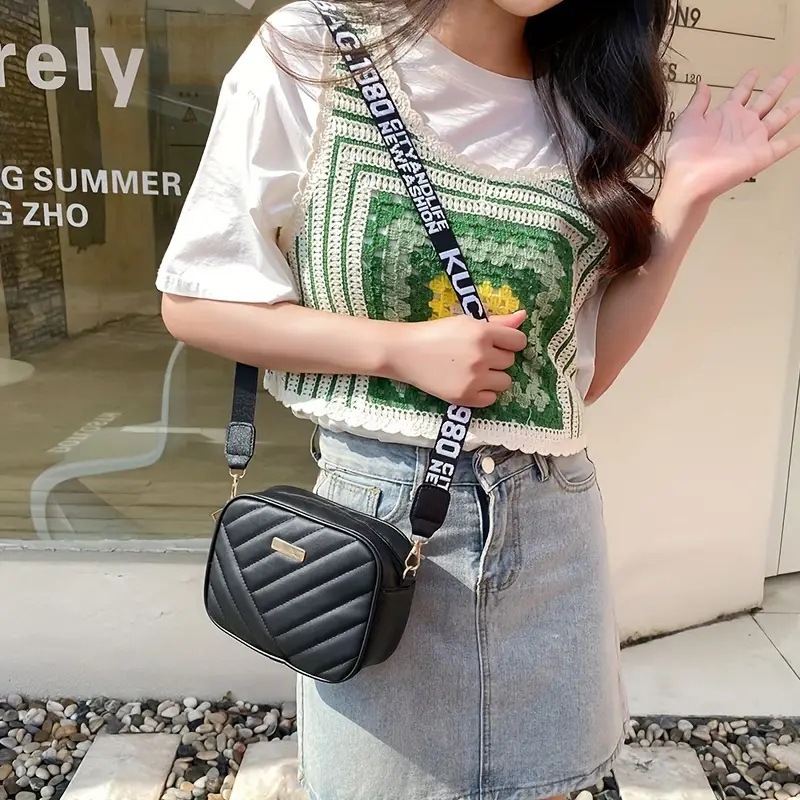 Bolsa de cámara bordada 2024 bolsa de damas bolso de rango bolso de mochila de mujer nuevo bolso de hombro bolso de teléfono móvil