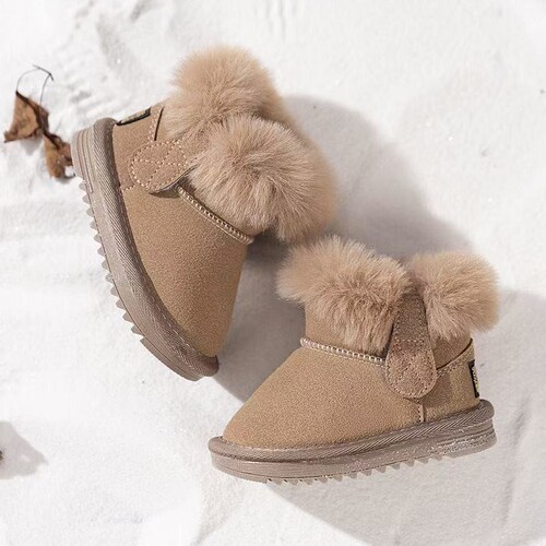 Snow boots with winter padding for warmth, new children's winter shoes for girls, soft-soled, baby girl cotton shoes, thickened.