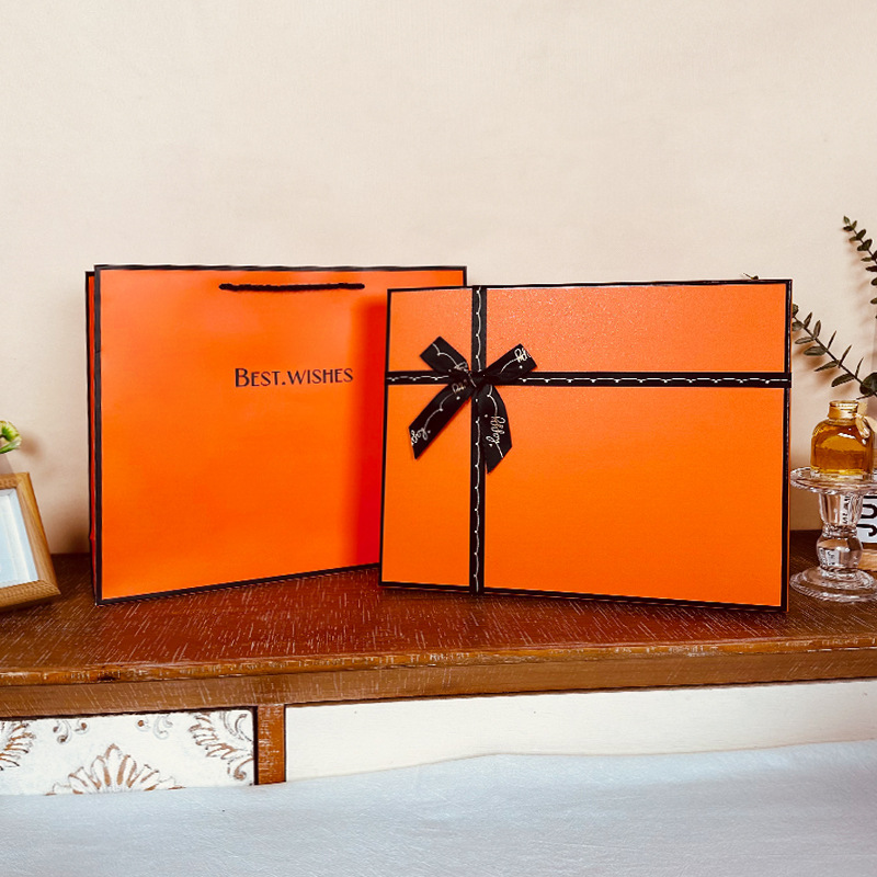 Caja de regalo de título de oro en stock Caja de regalo de exámenes de ingreso a la universidad Temporada de graduación Caja de regalo de estudiantes Caja de regalo roja vacía
