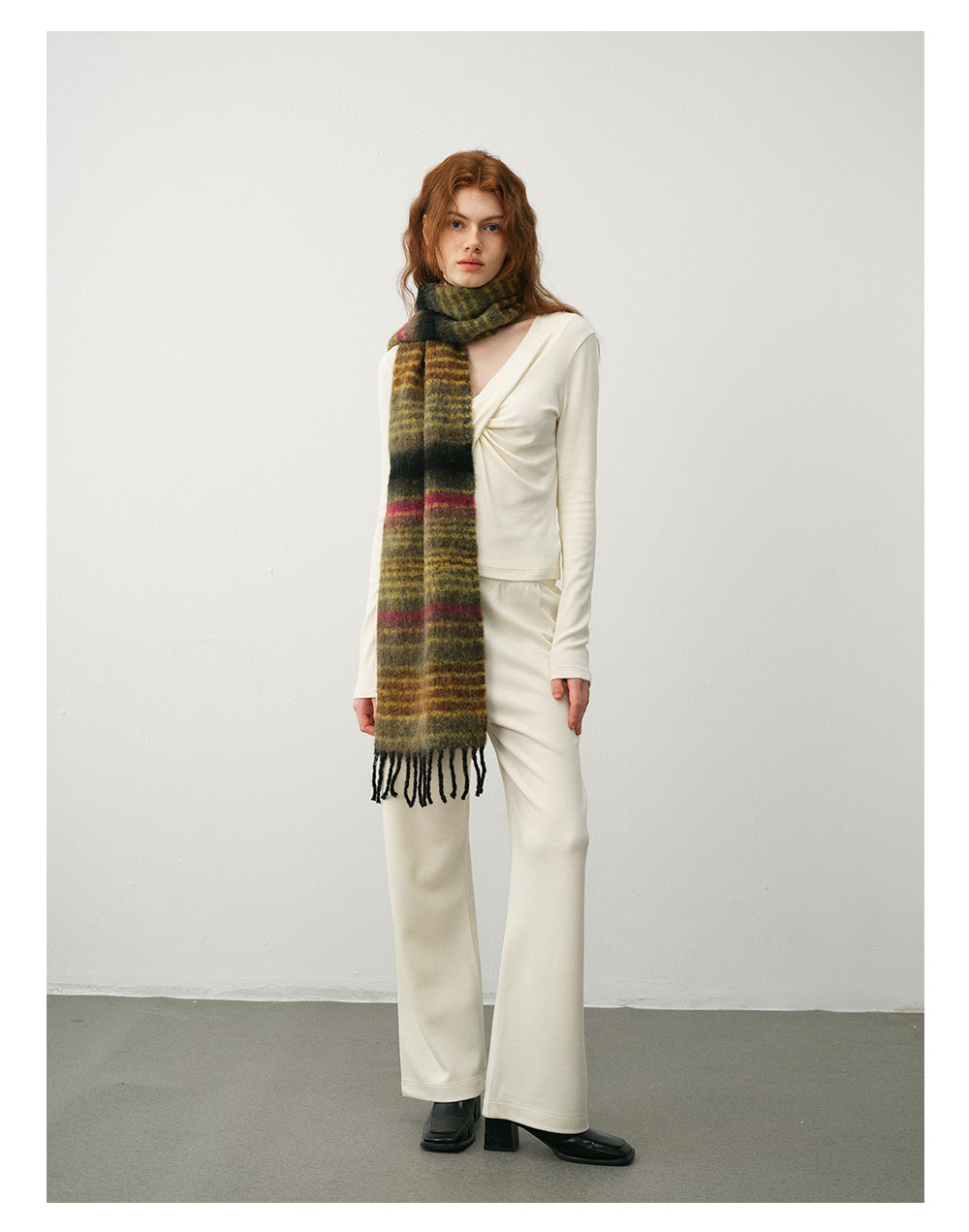 Neuer Designerschal aus Wollmischung mit Saturn-Streifen für Damen mit weichem Latz für winterliche Atmosphäre_voghion.com