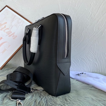Handheld shoulder bag