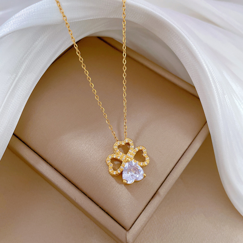 Gorgeous Diamond Collarbone Chain Necklace For Women Titanium_voghion.com