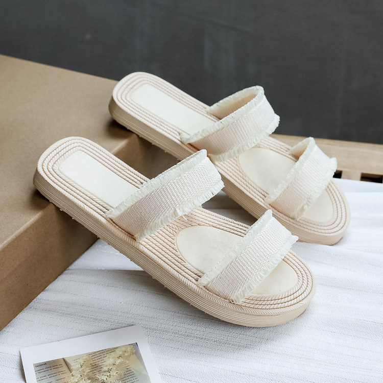2024 New Trendy Flat Bottom Seaside Casual Flip flops with Rubber soles for Tourism Outwear Slippers_voghion.com