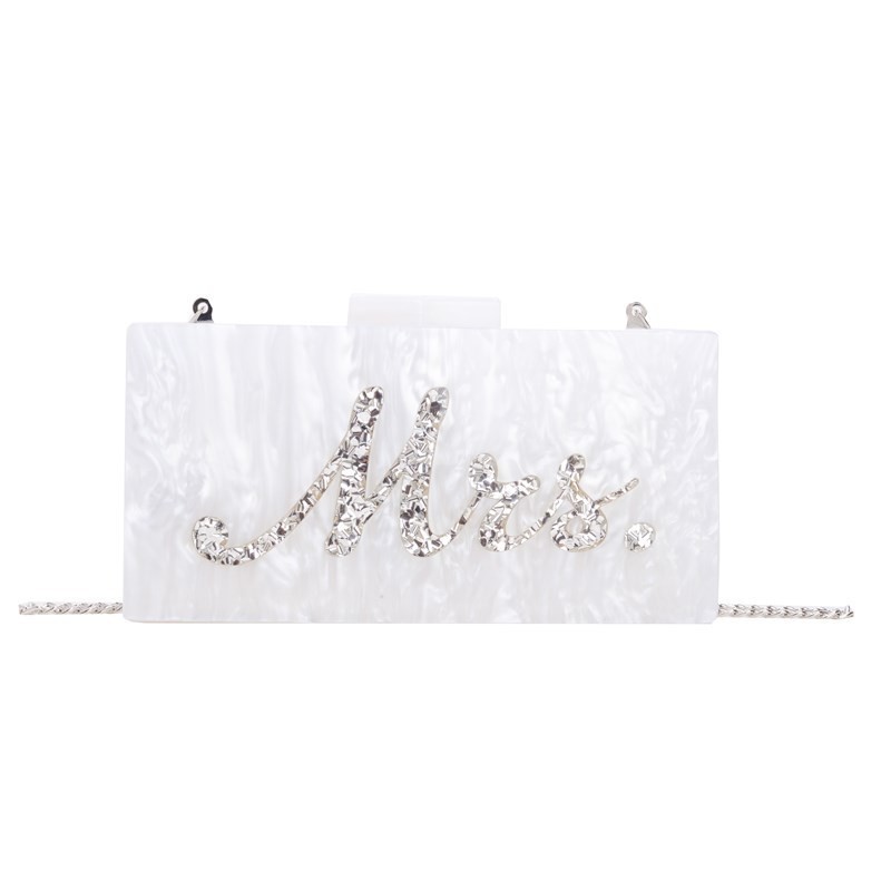 Nueva bolsa de cena de mujer alta sensibilidad letras de perlas blancas acrílicas bolsa de cena inclinada exquisita bolsa de mano de boda