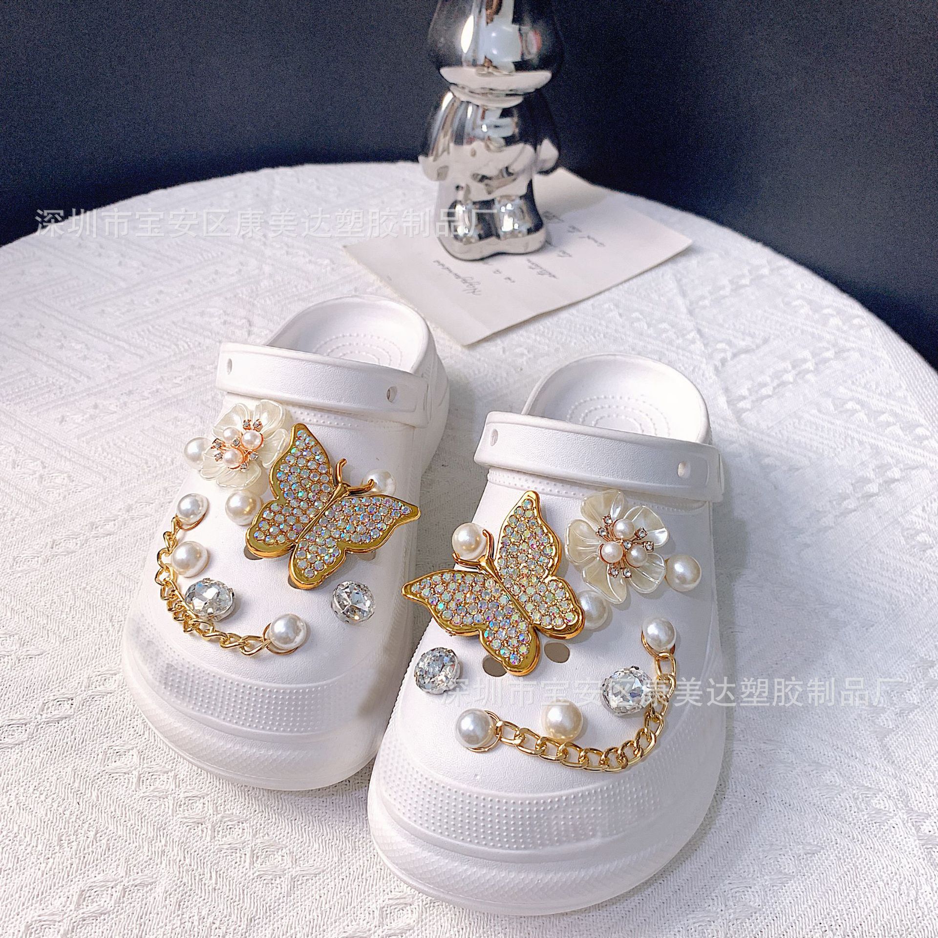 K72-Golden 나비 다섯 잎 꽃 모조 다이아몬드 세트 (신발 제외)