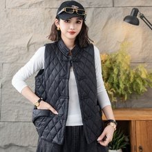 一件代发充满活力，穿上马甲展现时尚魅力的精神符号。妈妈装