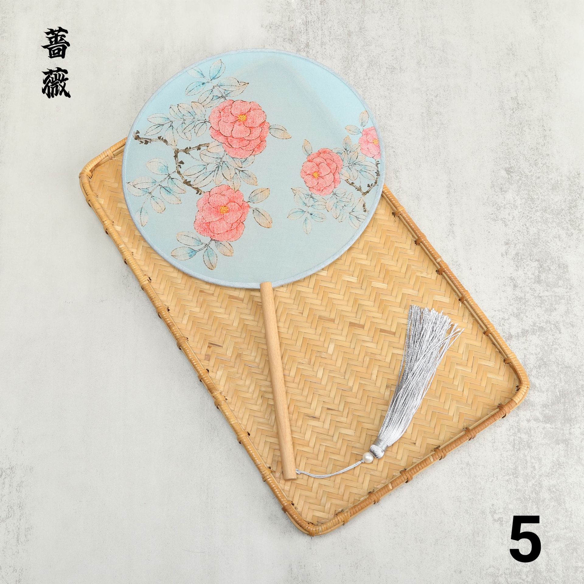 Creativo mantingfang tema estilo antiguo ventilador de la danza al por mayor ventilador de dama de honor estilo chino nuevo ventilador de corte clásico chino