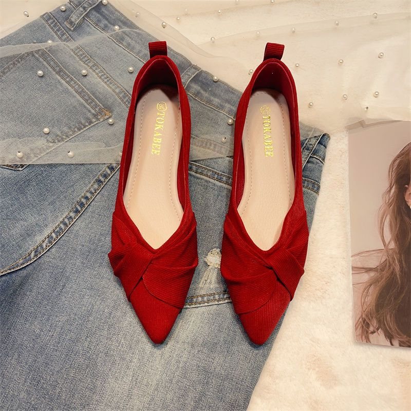 Red Single Shoes for Women, New Spring and Autumn Versatile Shallow-Mouthed Ballerina Shoes, Fairy-Style Lady Shoes, Wedding Shoes, Soft-Soled Pointed-Toe Flat Shoes