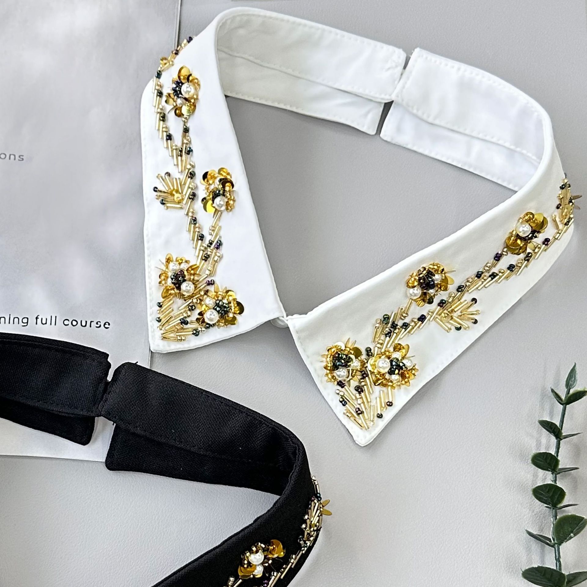 Primavera y verano nuevo dorado esquinado cuello decorado vestido camisa ropa infantil universal lujo ligero cuello falso image 4