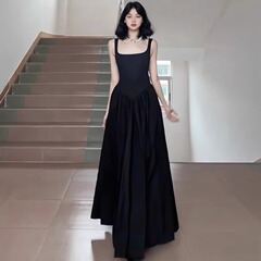韓系方襟ストラップワンピース女性夏2025新型ウエストa字ロングスカート優しい小柄な蓬蓬スカート