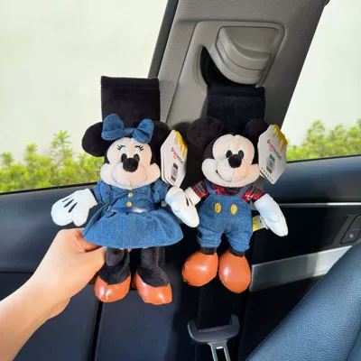 Mickey and Minnie: Seat belt shoulder pad