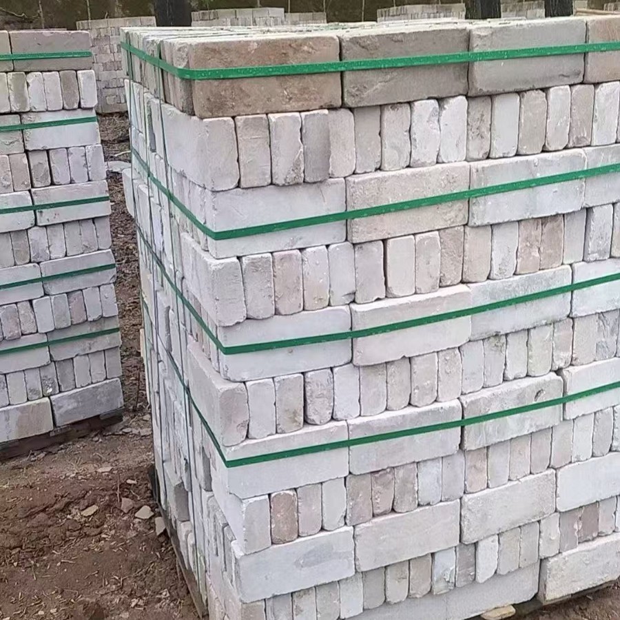 厂家直供老白砖白色砖皮仿古面砖老旧切片砖古建筑砌墙砖铺地白砖