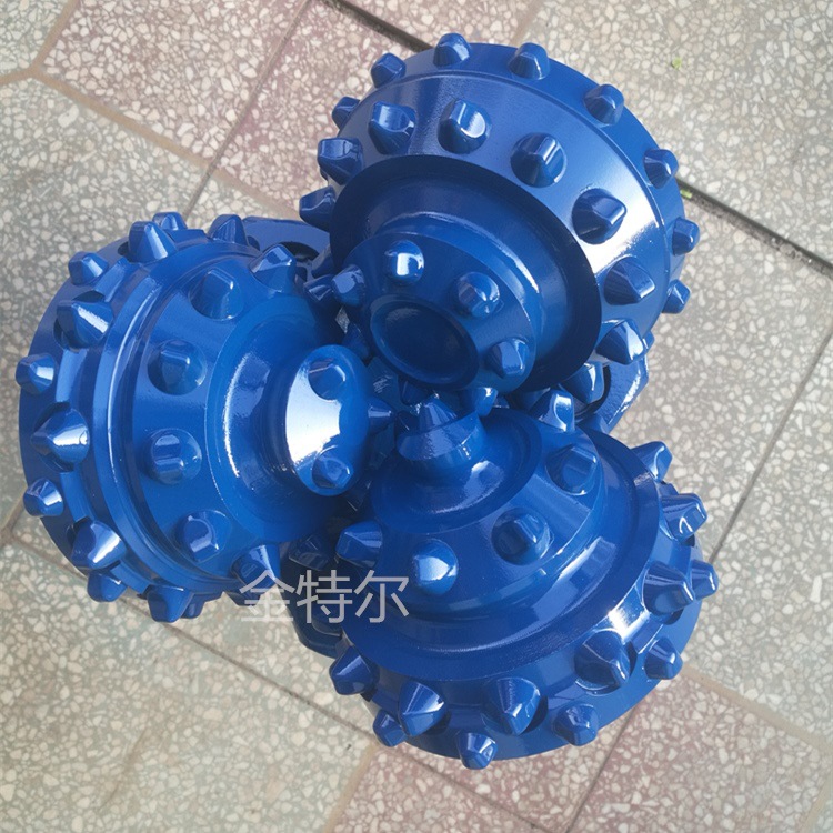 IADC537镶齿牙轮钻头 硬岩石三牙轮钻头