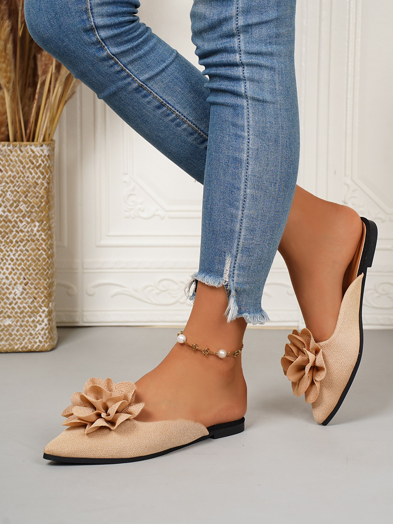Women's Flat Slippers Floral Patterns Plus Size Lightweight Closed Toe Design Suitable For Summer_voghion.com