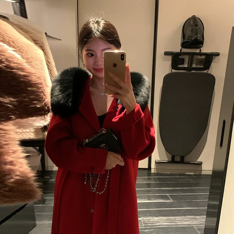 Chinese red