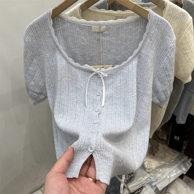 Salt-Style Youthful Lace Patchwork Knit Short-Sleeve Top for Women, 2026 Summer Korean Style Elegant Short Design Blouse