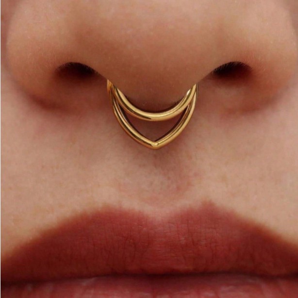 Rostfritt stål v-formad septum tragus ring för näsa och öra_voghion.com