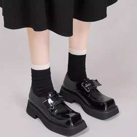 日系小皮鞋女2023新款复古粗跟方头百搭设计感潮流英伦风个性单鞋
