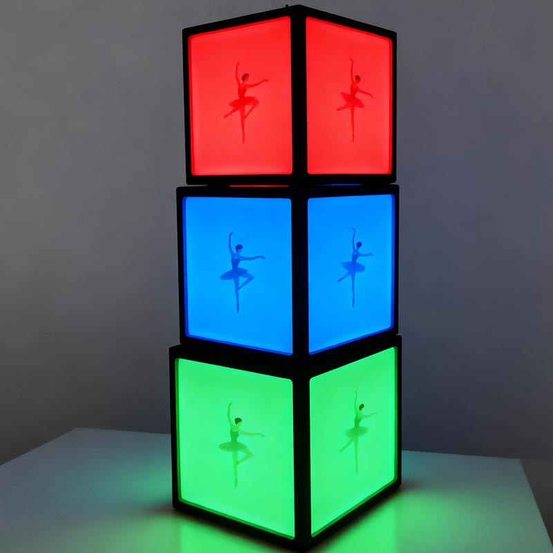 室内LED发光灯箱多层立方体装饰灯彩色艺术方灯亚克力发光展示台
