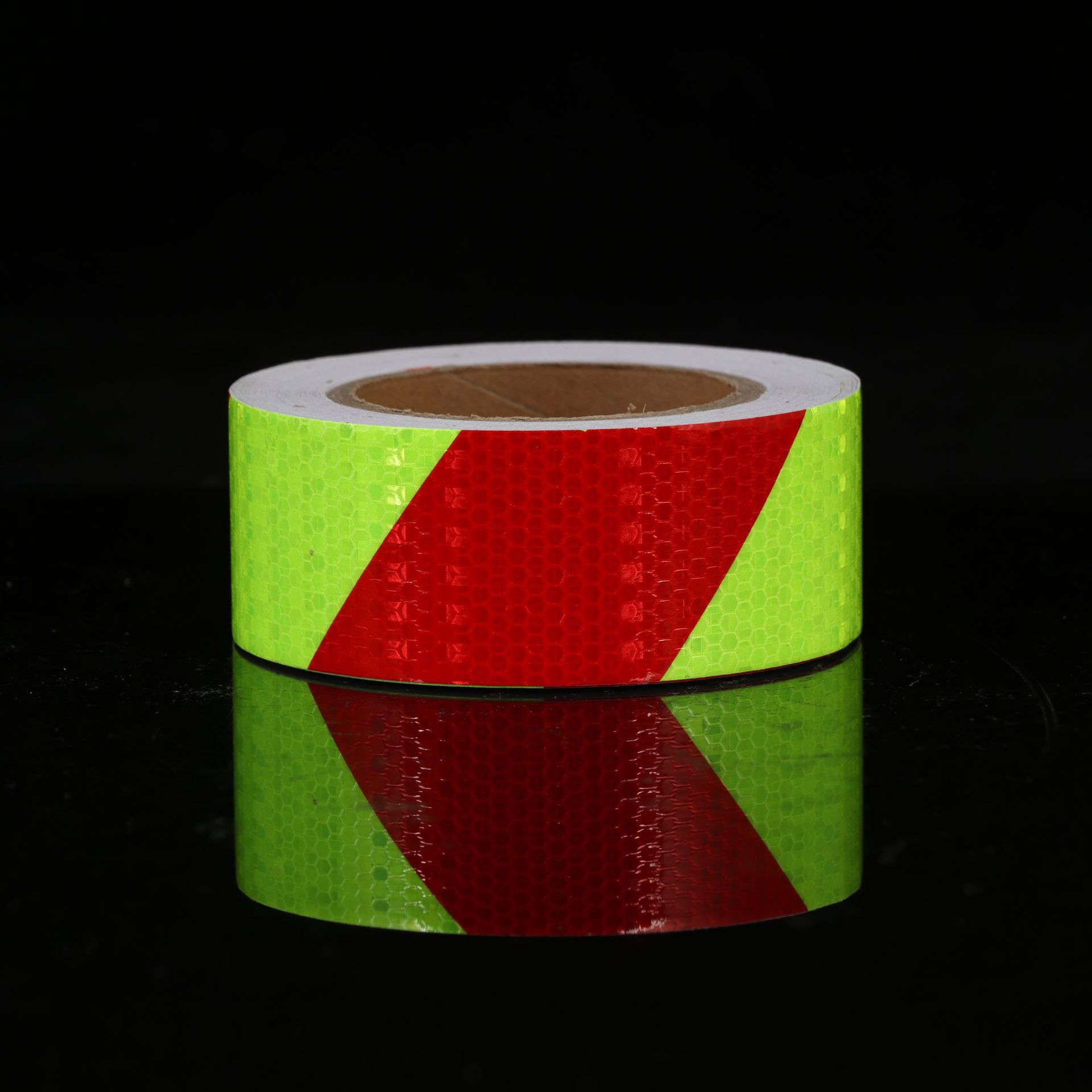 厂家定制荧光绿红斜纹反光胶带 道路警示反光贴条 反光警戒胶带