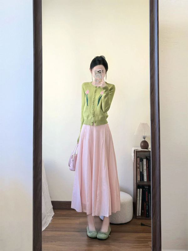 早秋穿搭一整套多巴胺气质甜美小个子宽松针织开衫半身裙子两件套|undefined