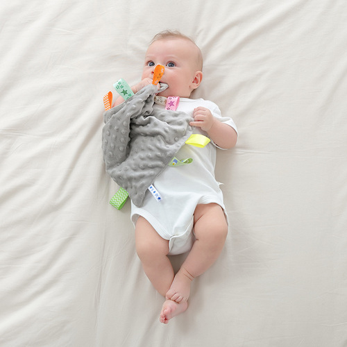 Baby beanie velvet comfort napkin can be chewed into the mouth, sleep artifact, baby lull to sleep, hand puppet saliva napkin, toy square towel