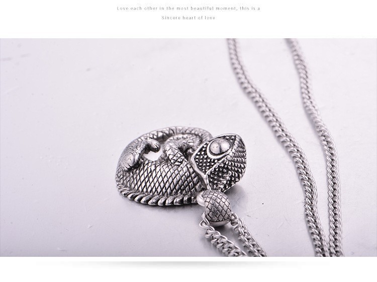 Stainless Steel Lizard Pendant Necklace For Men Exquisite Jewelry_voghion.com