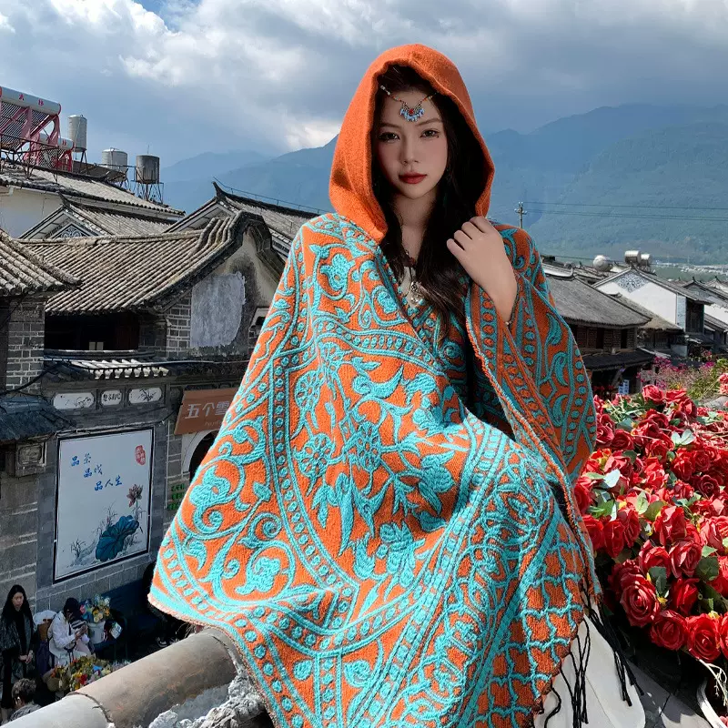 秋冬新款针织连帽斗篷云南丽江旅游拍照开叉流苏披肩女外搭披风
