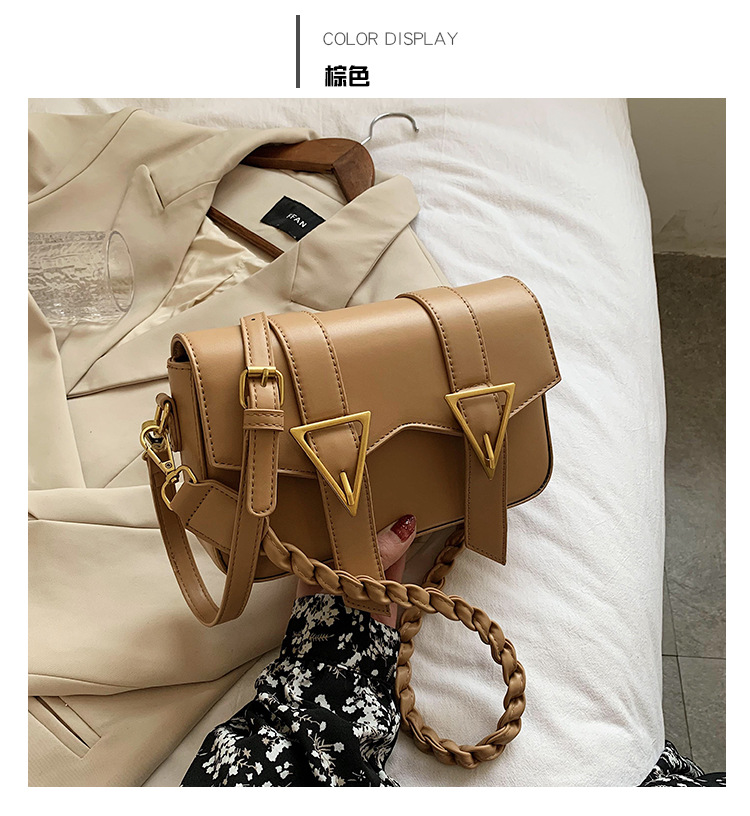 New Fashion Woven Shoulder Messenger Bag display picture 4