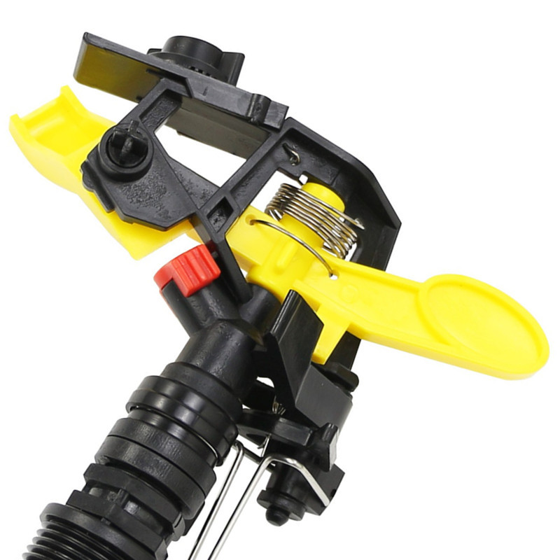 Boquilla oscilante giratoria giratoria de plástico amarillo de 6 puntos al por mayor, ángulo controlable, boquilla de riego por aspersión de jardinería de césped, enfriamiento