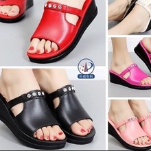 �߸�����ЬŮʿ��������⴩�r���¸�ЬŮ�ČW���n������¿���ܛ